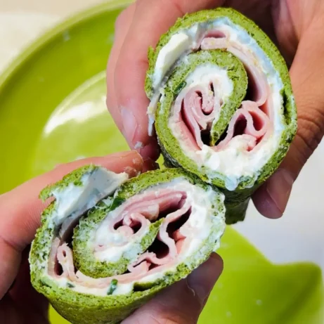 Zdravá špenátová palačinka bez mouky i mléka