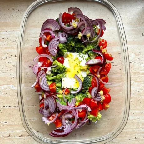 Zapečená zelenina, těstoviny a sýr Danča Hájková